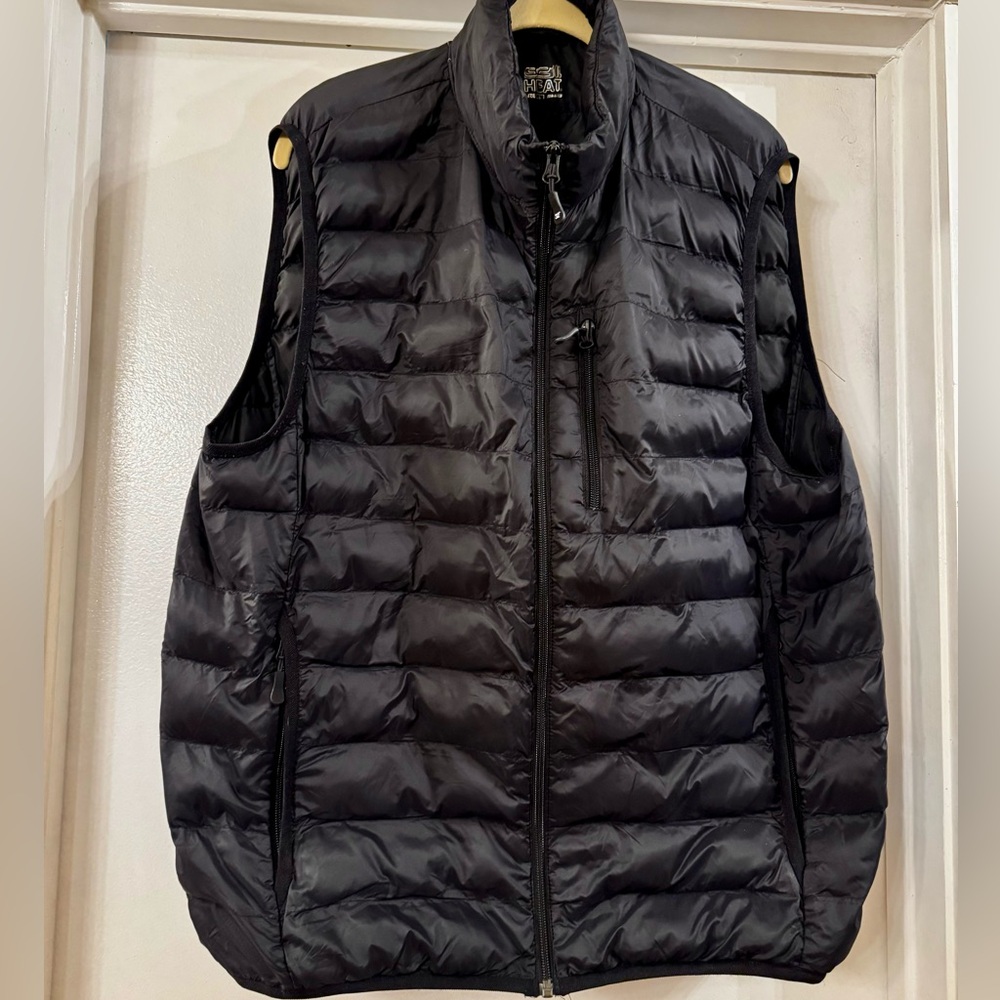 32 Degree Men’s lightweight puffer vest size L